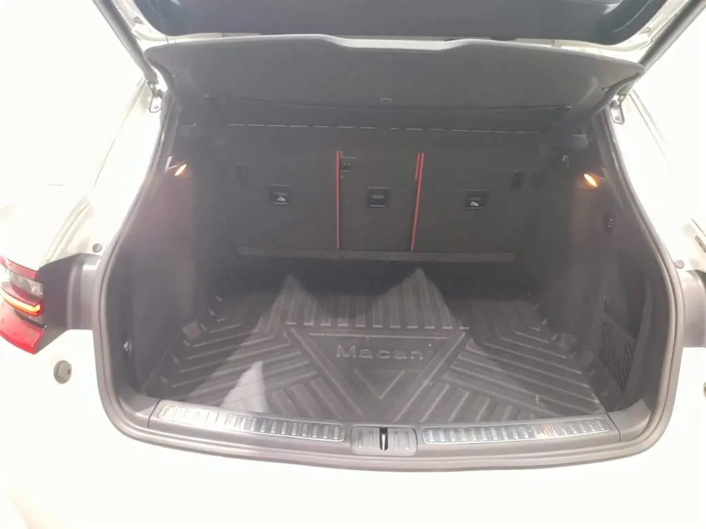 Porsche Macan 2014 — Photo 9/20