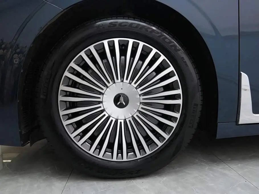 Voyah Auto Voyah Dreamer 2025 — Photo 5/16