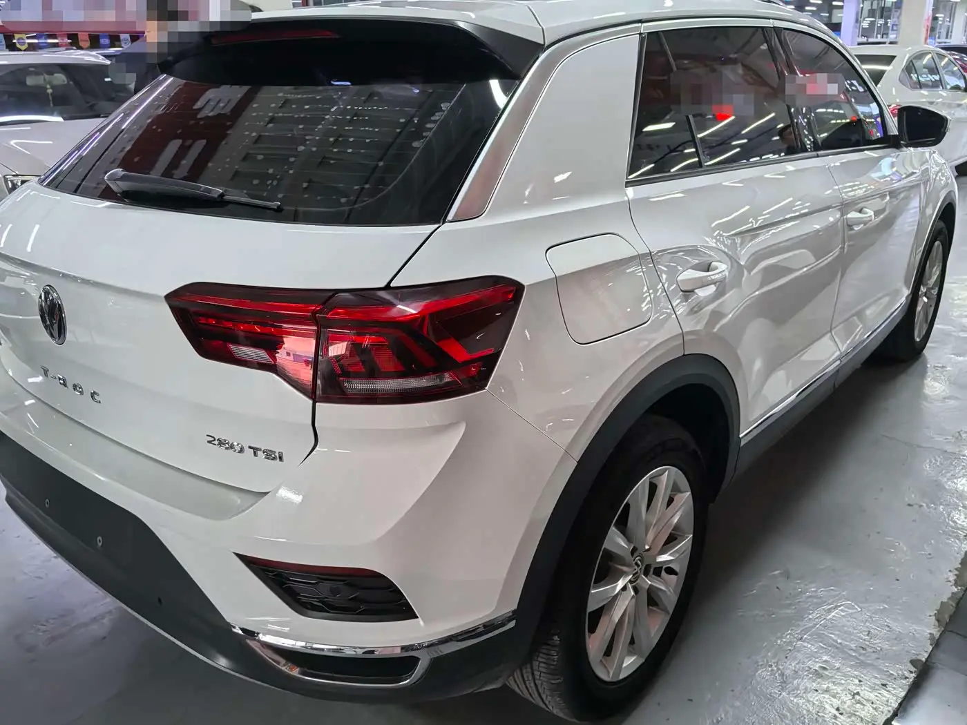 Volkswagen T-ROC 2021 — Photo 6/12