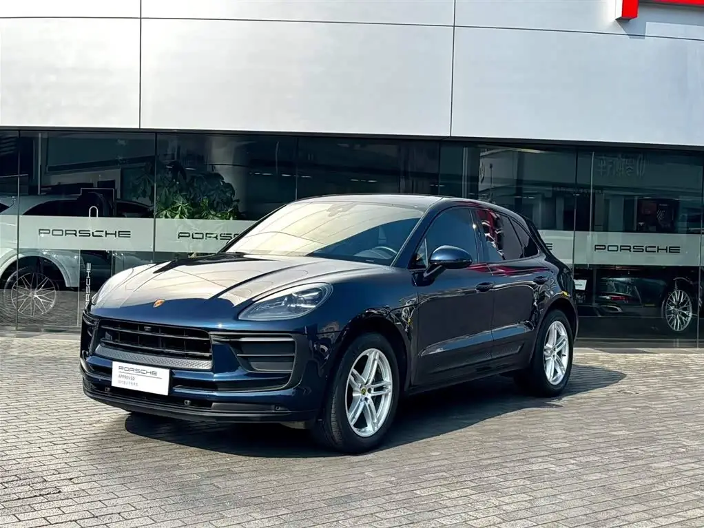 Porsche Macan, 2022
