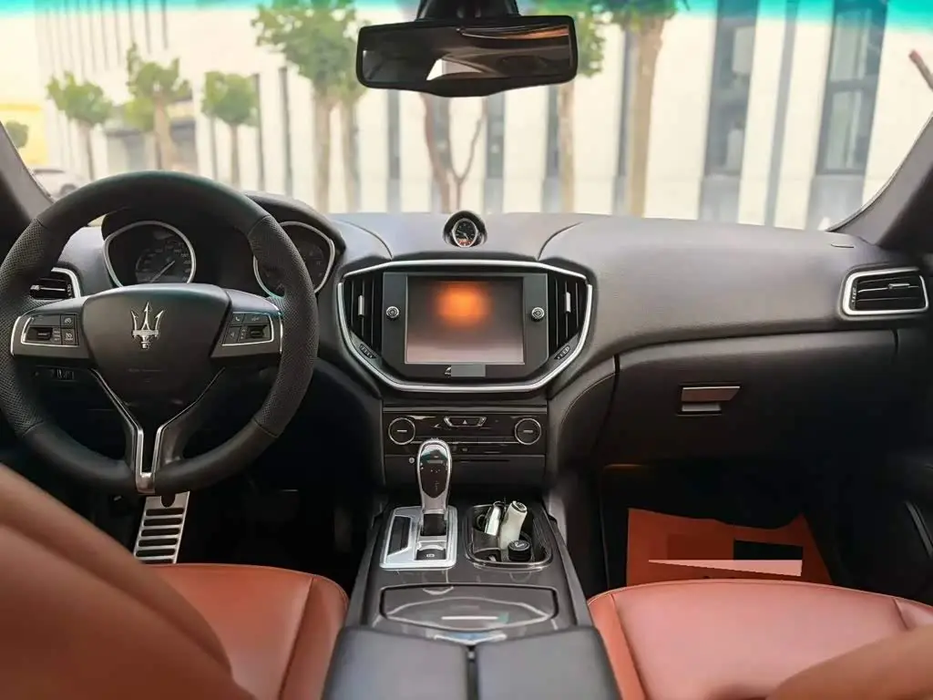 Maserati Ghibli 2015 — Photo 9/9
