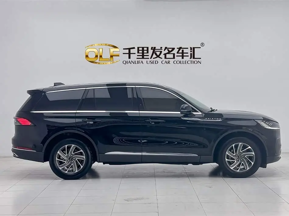 Lincoln Aviator 2024 — Şəkil 8/20
