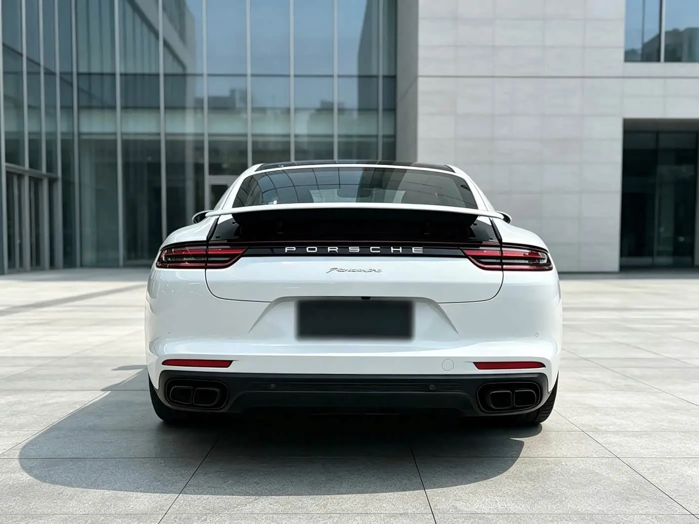 Porsche Panamera 2019 — Фото 7/9
