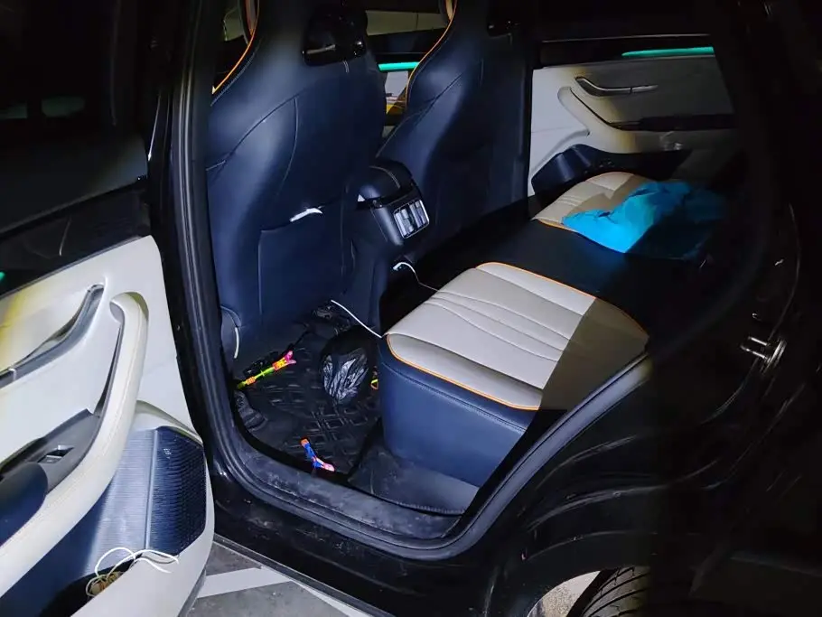 BYD Song PLUS PHEV 2023 — Photo 11/16