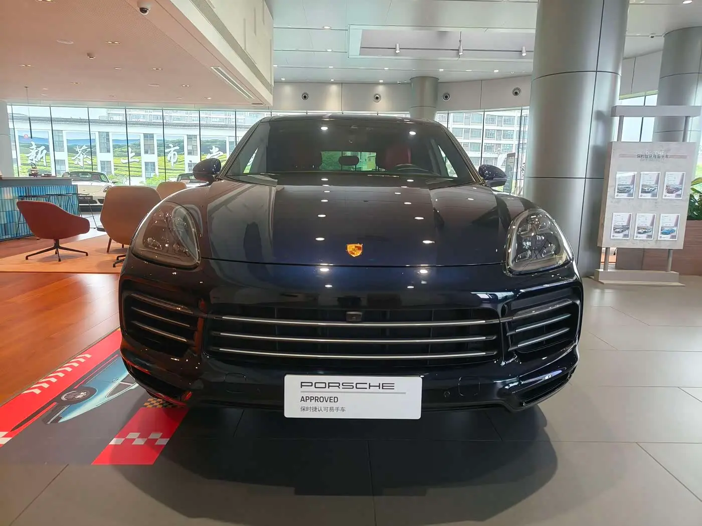 Porsche Cayenne 2021 — ფოტო 2/9