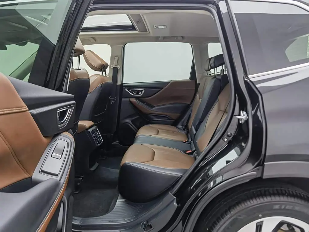 Subaru Forester 2024 — Фото 15/20
