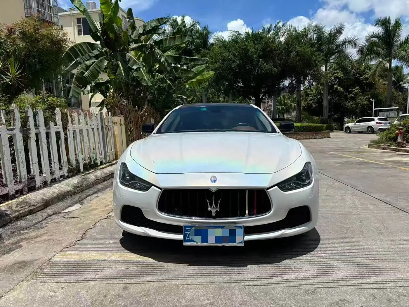 Maserati Ghibli 2015 — ფოტო 2/8
