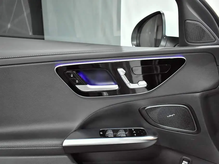 Mercedes-Benz C-Class 2022 — Фото 11/16