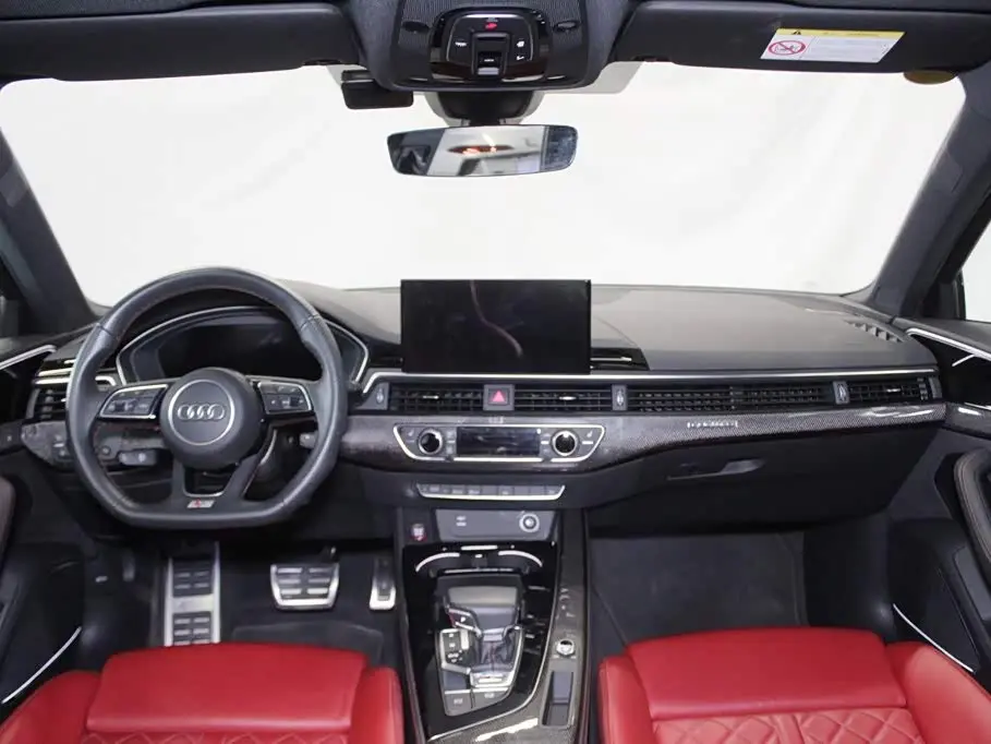 Audi S4 2024 — Photo 9/12