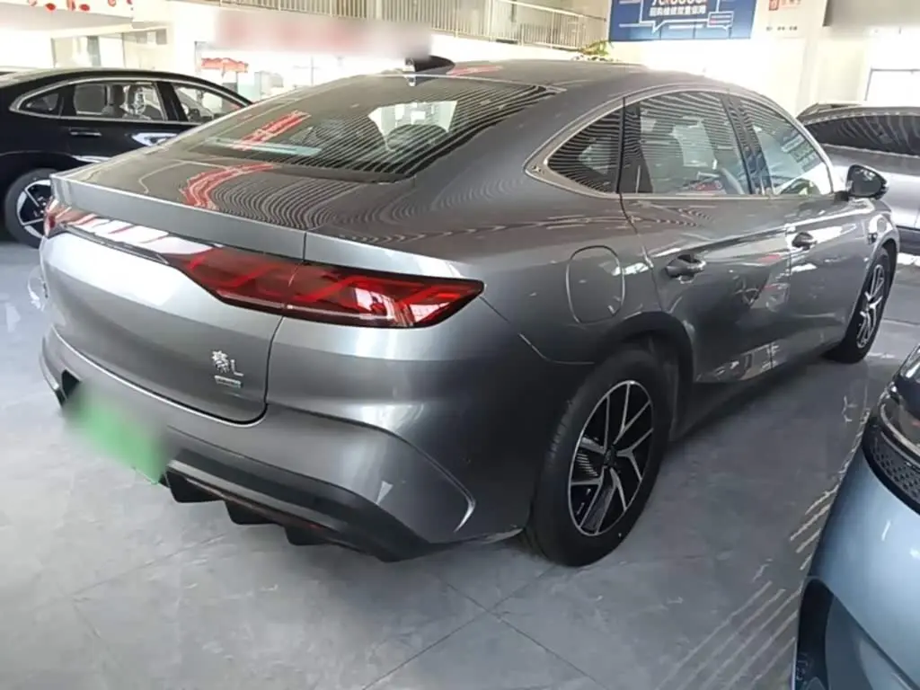 BYD Qin L 2025 — Photo 7/20