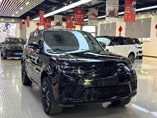 Land Rover Range Rover Sport 2021 — Photo 11/11