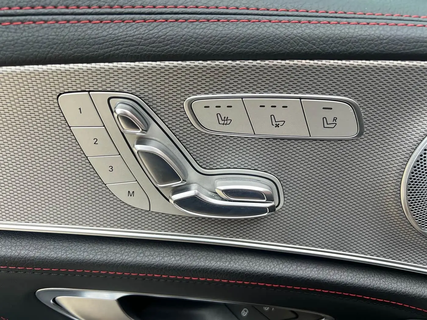 Mercedes-Benz E-Class AMG 2018 — Фото 14/20