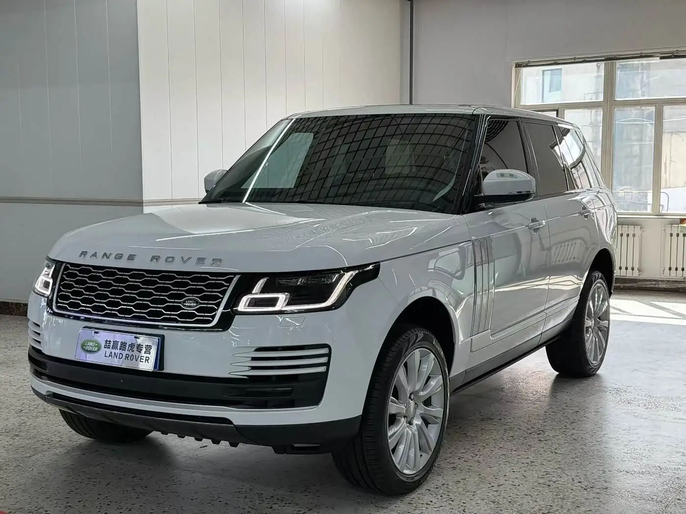 Land Rover Range Rover, 2020
