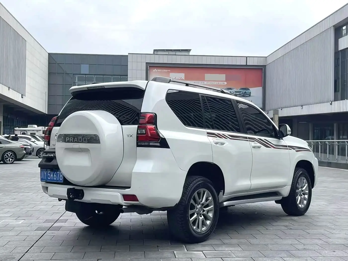 Toyota Prado 2019 — Фото 9/10