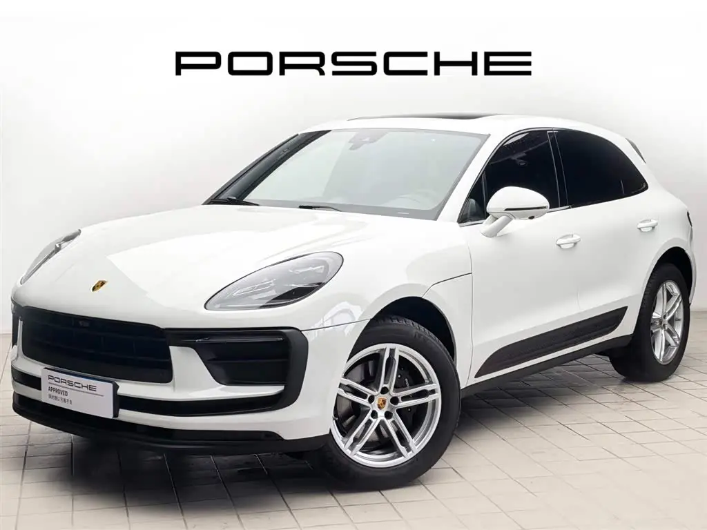 Porsche Macan 2024 — Фото 1/20