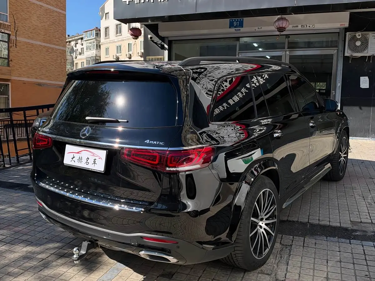 Mercedes-Benz GLS 2023 — Photo 6/11