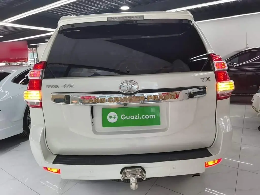 Toyota Prado 2017 — Photo 5/19