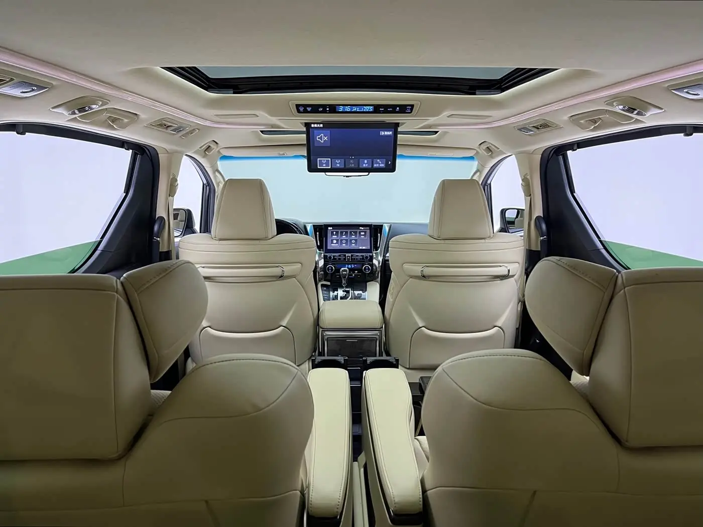 Toyota Vellfire 2020 — Photo 9/15