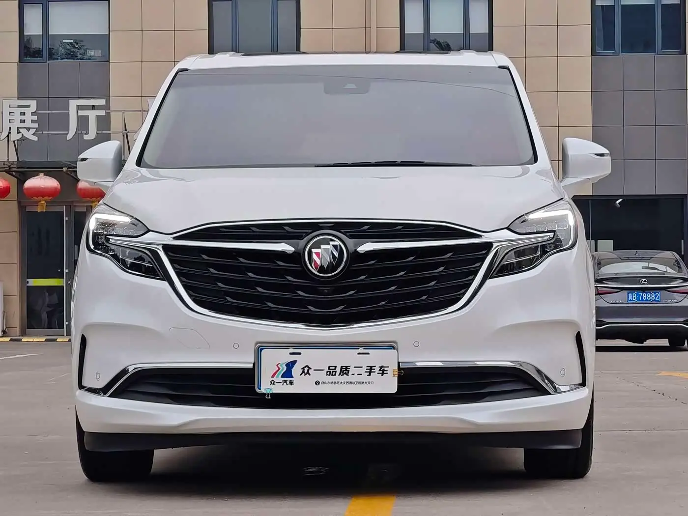 Buick GL8 2022 — Şəkil 2/18