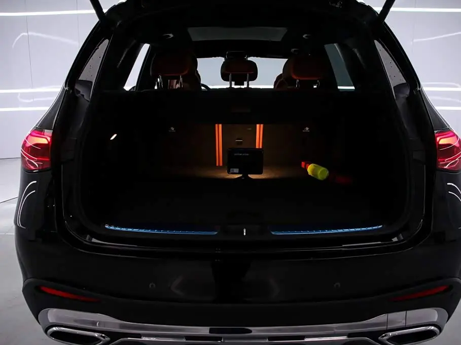 Mercedes-Benz GLC 2024 — Photo 19/20