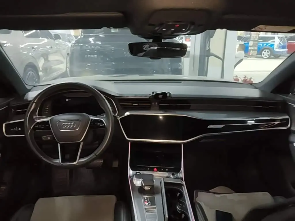Audi A6L 2024 — Photo 5/19