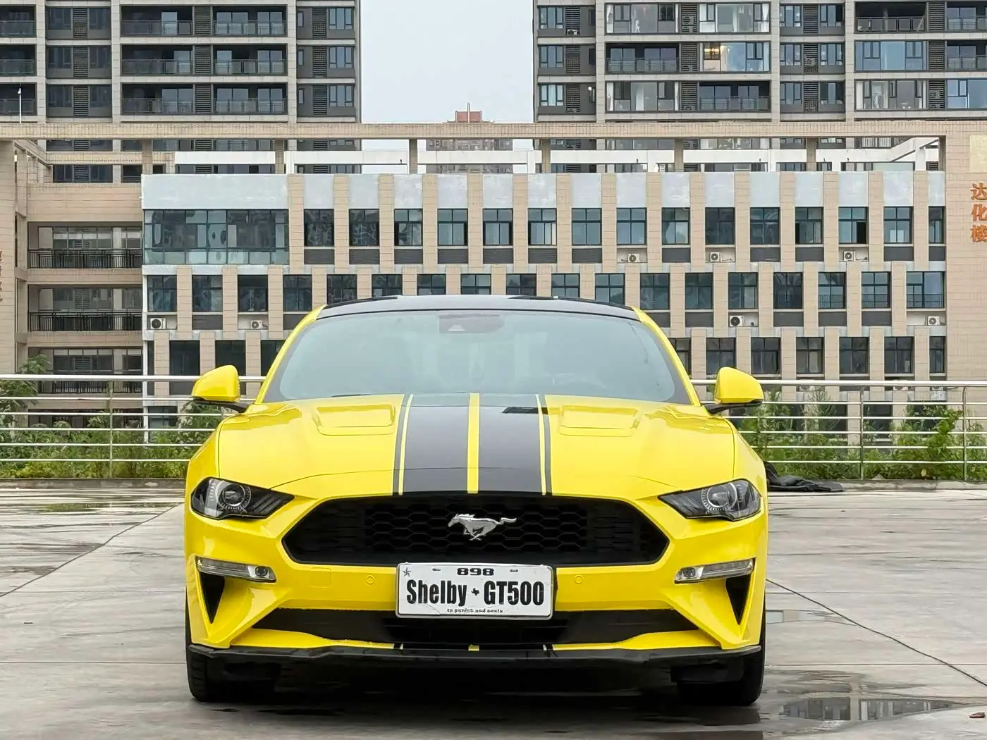 Ford Mustang 2018 — Şəkil 2/9