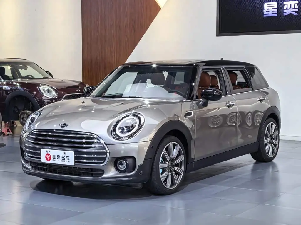 MINI CLUBMAN 2020 — Фото 1/20