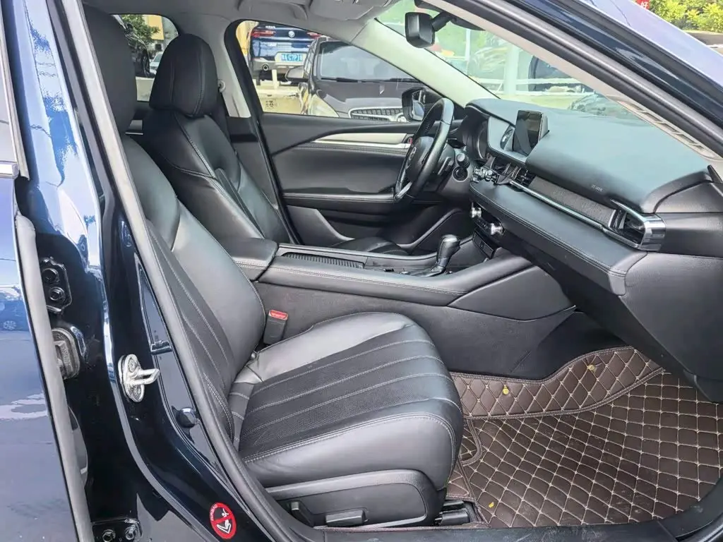 Mazda Atenza 2021 — Photo 4/9
