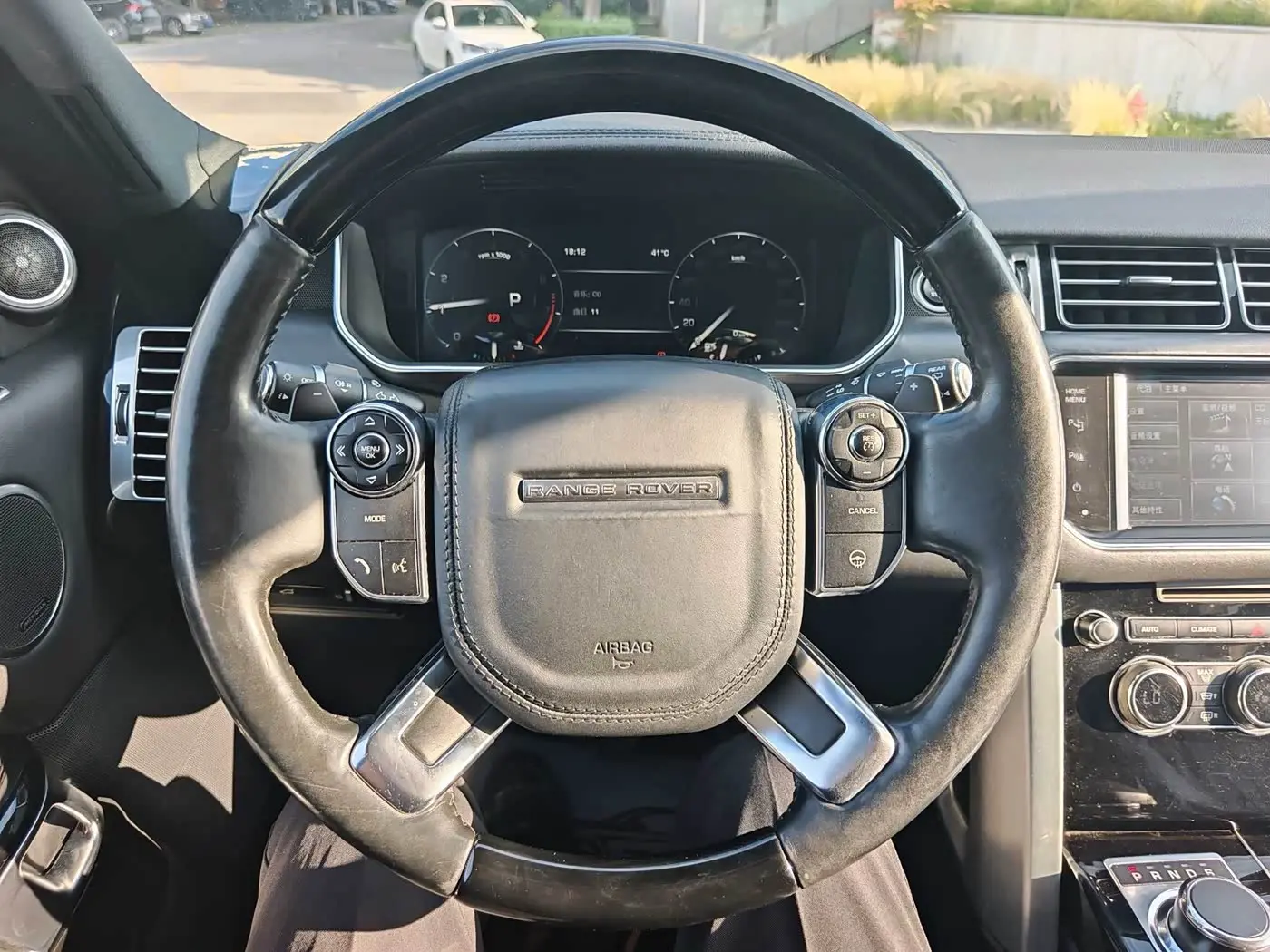 Land Rover Range Rover 2015 — Photo 12/14