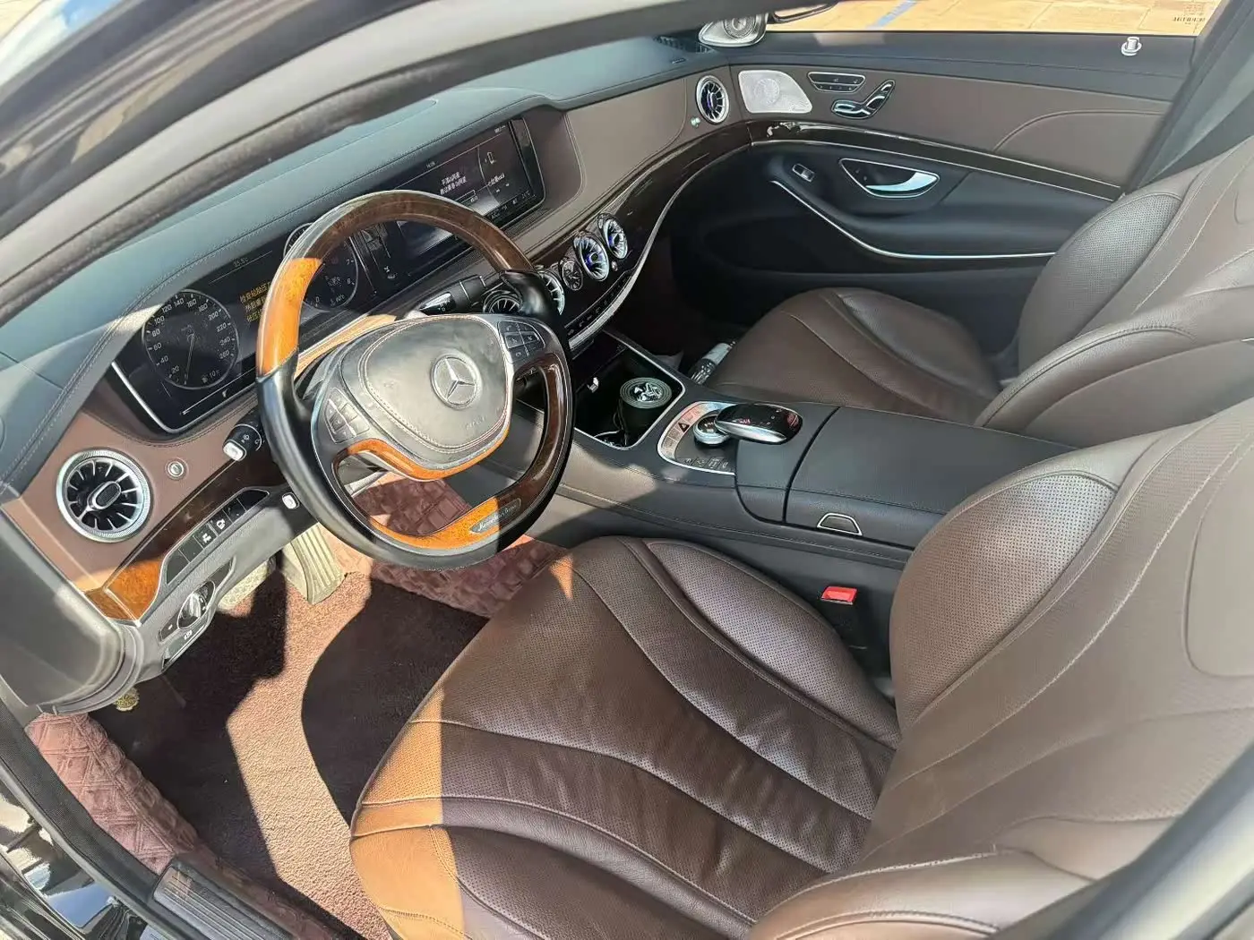 Mercedes-Benz Maybach S-Class 2015 — Photo 2/8