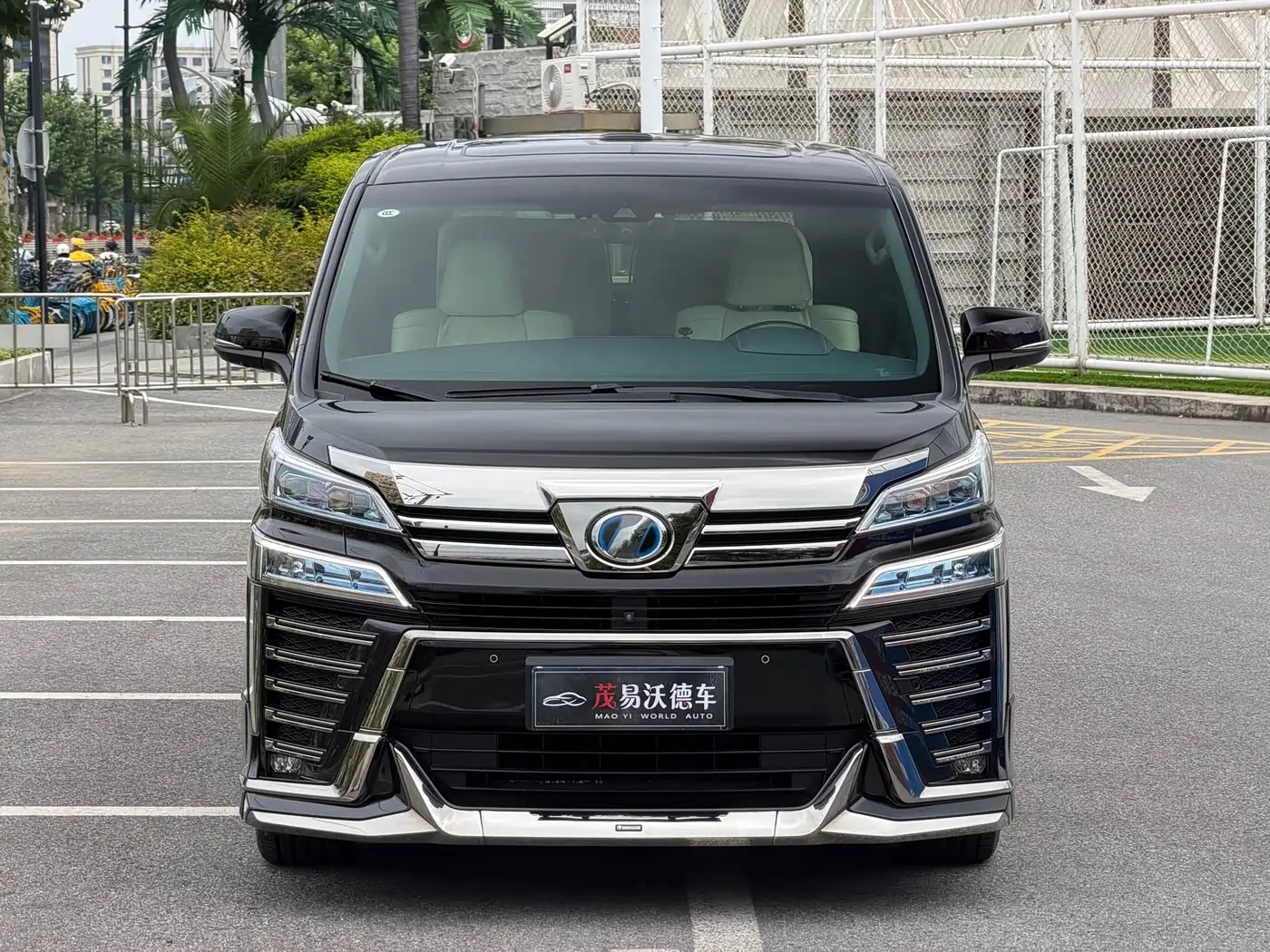 Toyota Vellfire 2021 — Şəkil 2/20