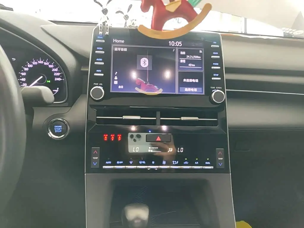 Toyota Avalon 2021 — Фото 13/20