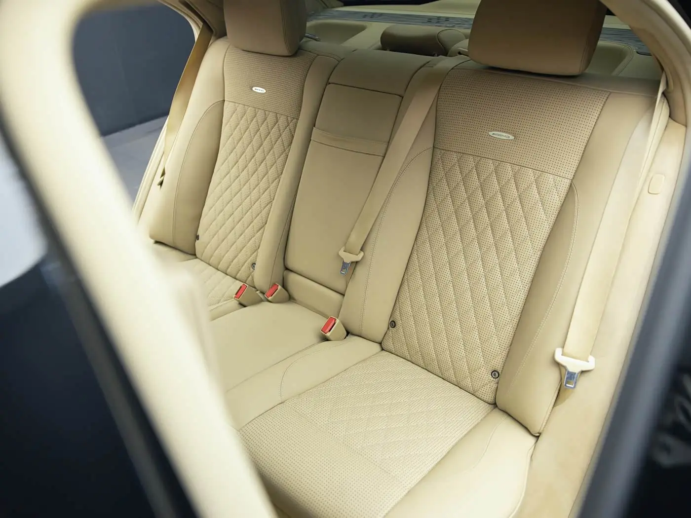 Mercedes-Benz S-Class AMG 2012 — Фото 19/20