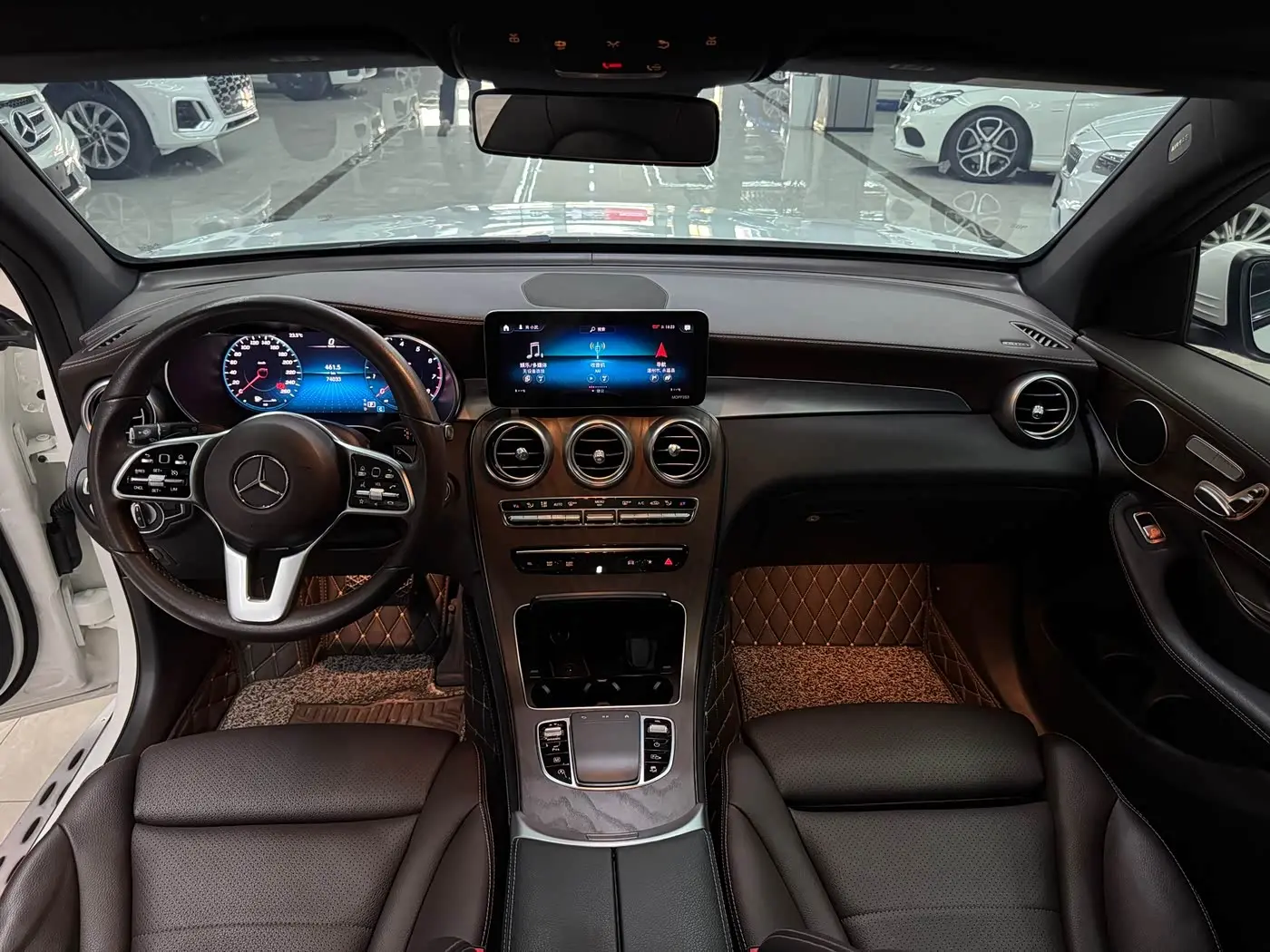 Mercedes-Benz GLC 2020 — Фото 9/19