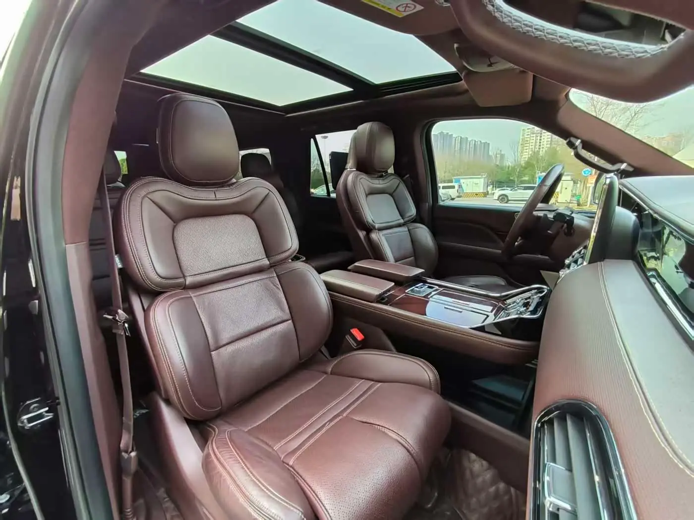 Lincoln Navigator 2021 — Photo 5/20