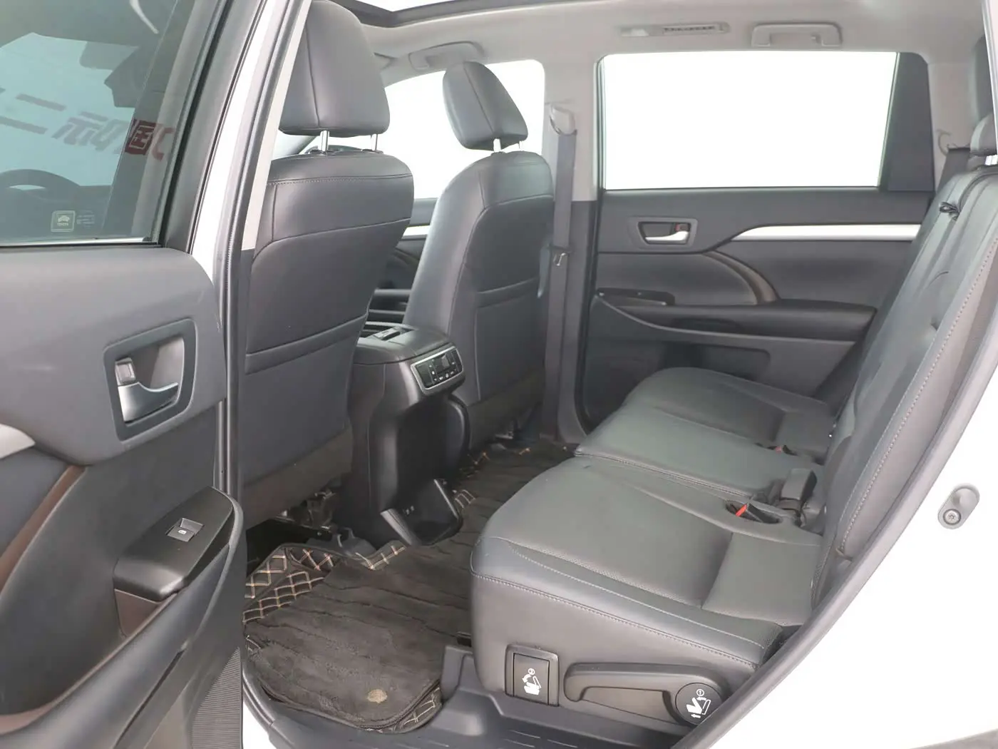 Toyota Highlander 2020 — Şəkil 12/19