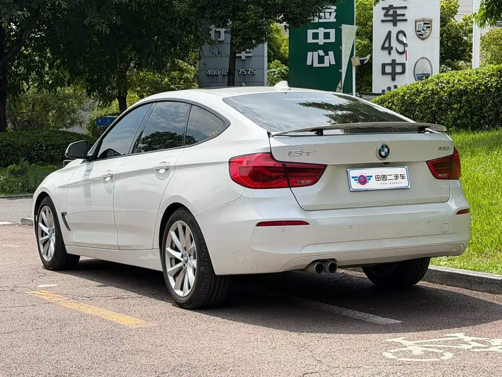 BMW 3 Series GT 2019 — Фото 4/14