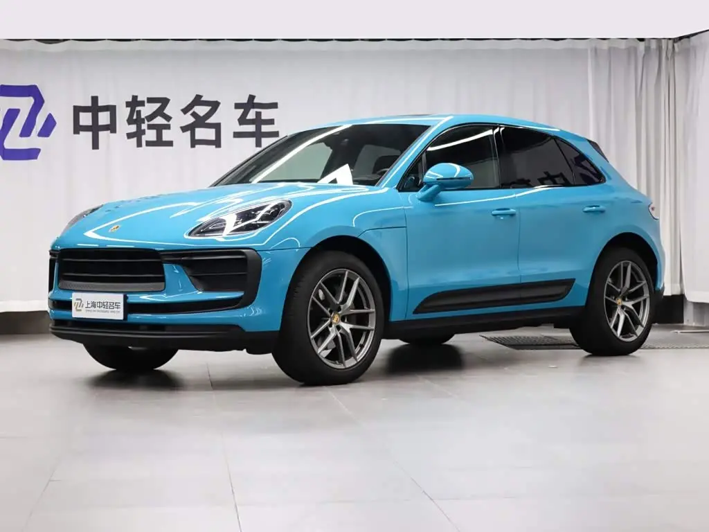 Porsche Macan 2023 — Photo 1/20