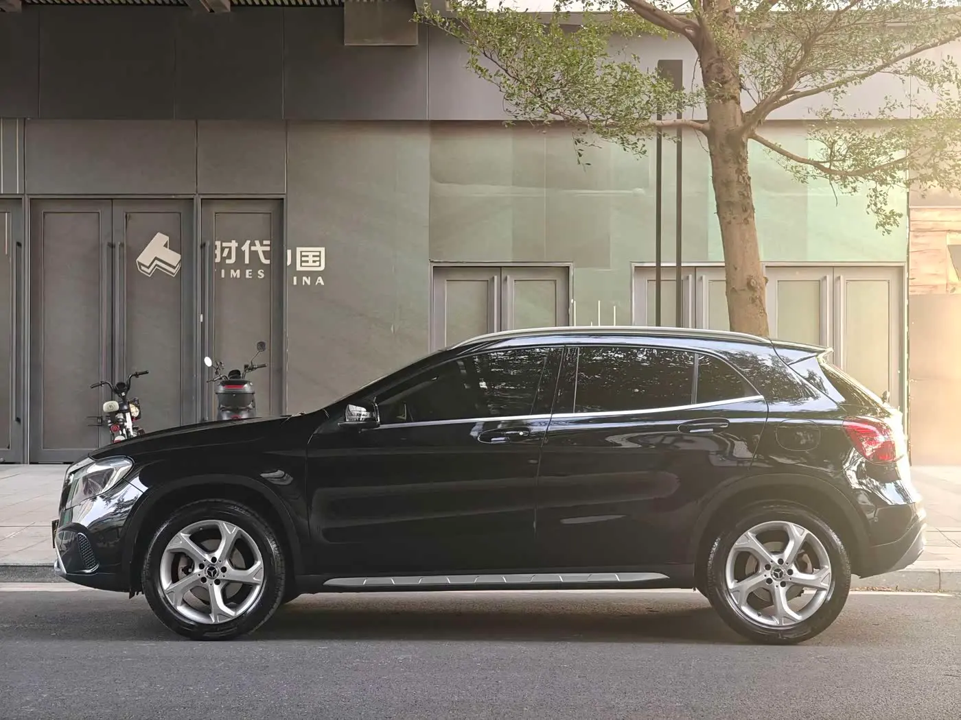Mercedes-Benz GLA 2020 — Фото 7/20