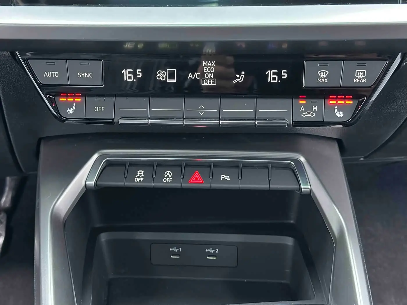 Audi A3 2022 — Photo 8/15