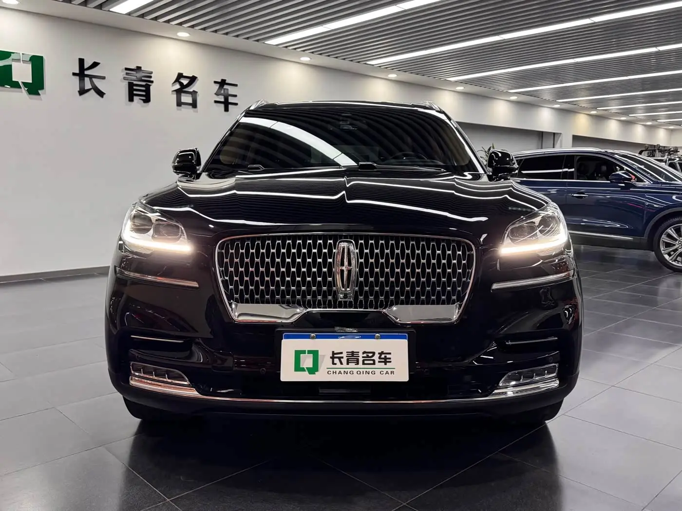 Lincoln Aviator 2022 — Şəkil 2/15