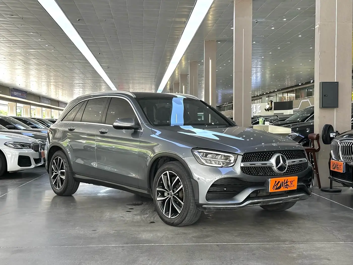 Mercedes-Benz GLC 2020 — Photo 3/17