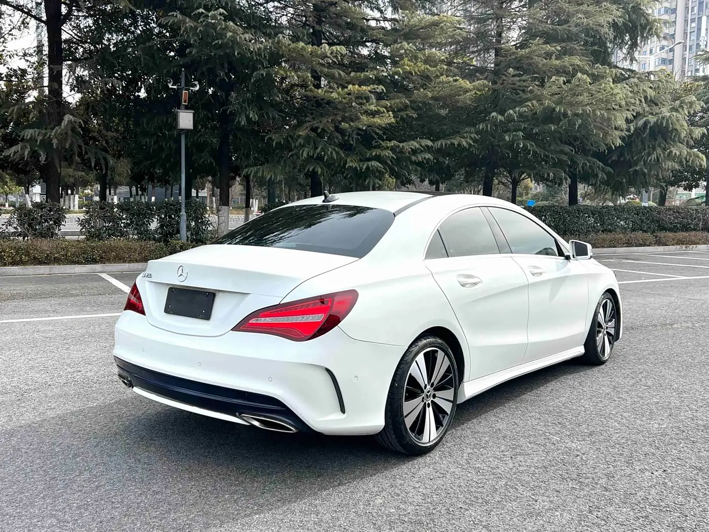 Mercedes-Benz CLA 2018 — Фото 4/15