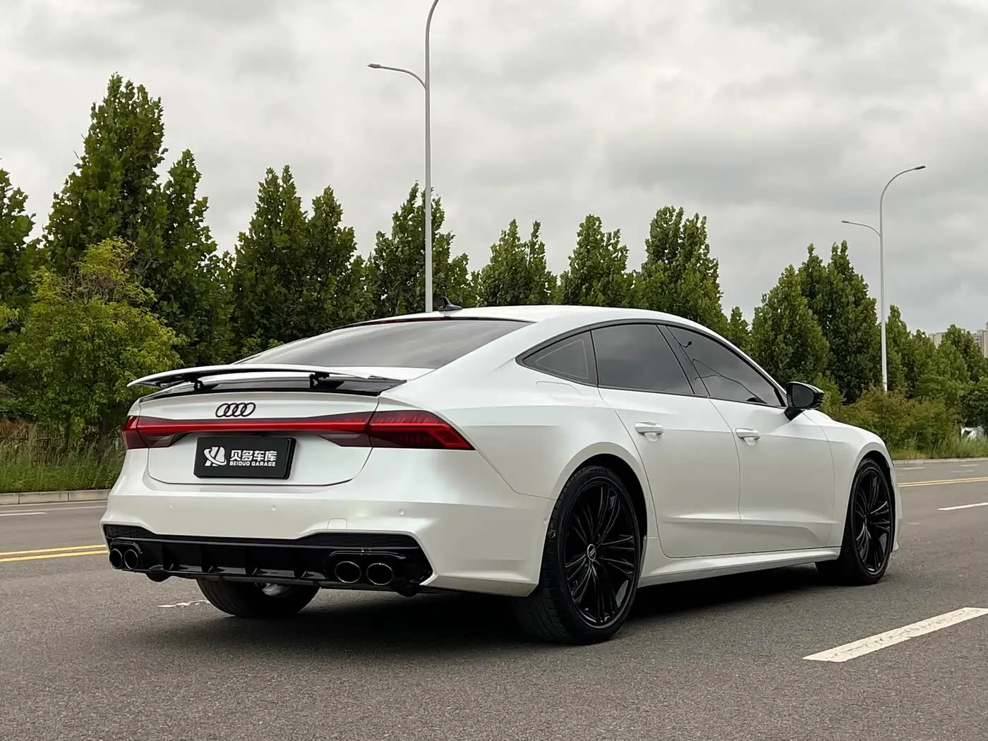 Audi A7 2021 — Фото 6/16