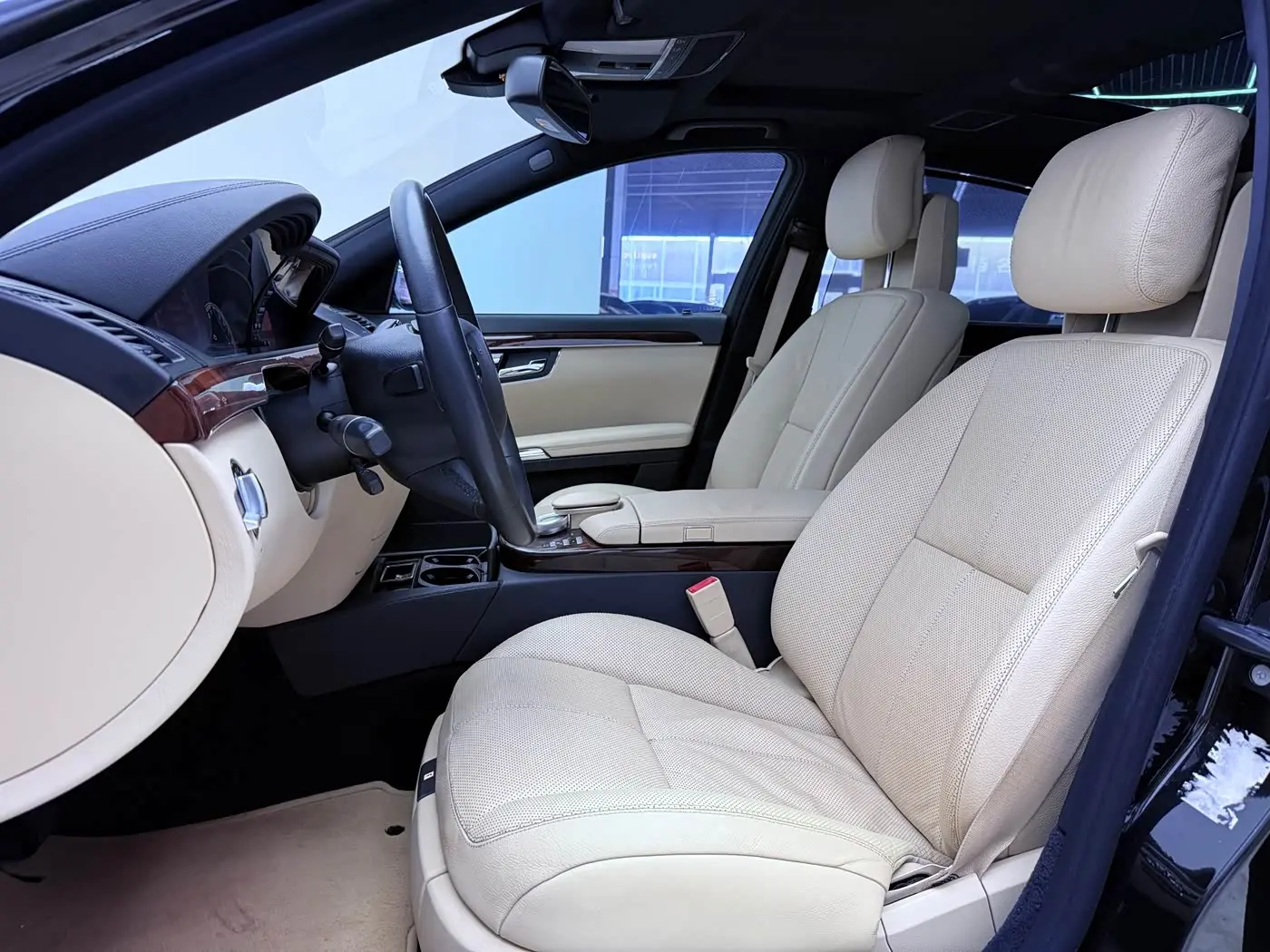 Mercedes-Benz S-Class 2008 — Фото 17/18