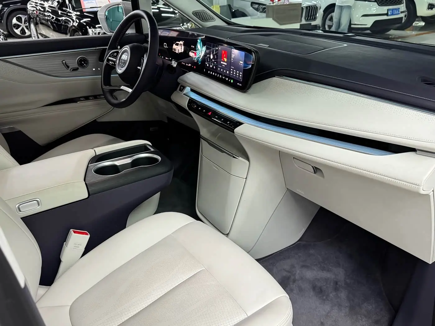 Buick GL8 2026 — Photo 17/20