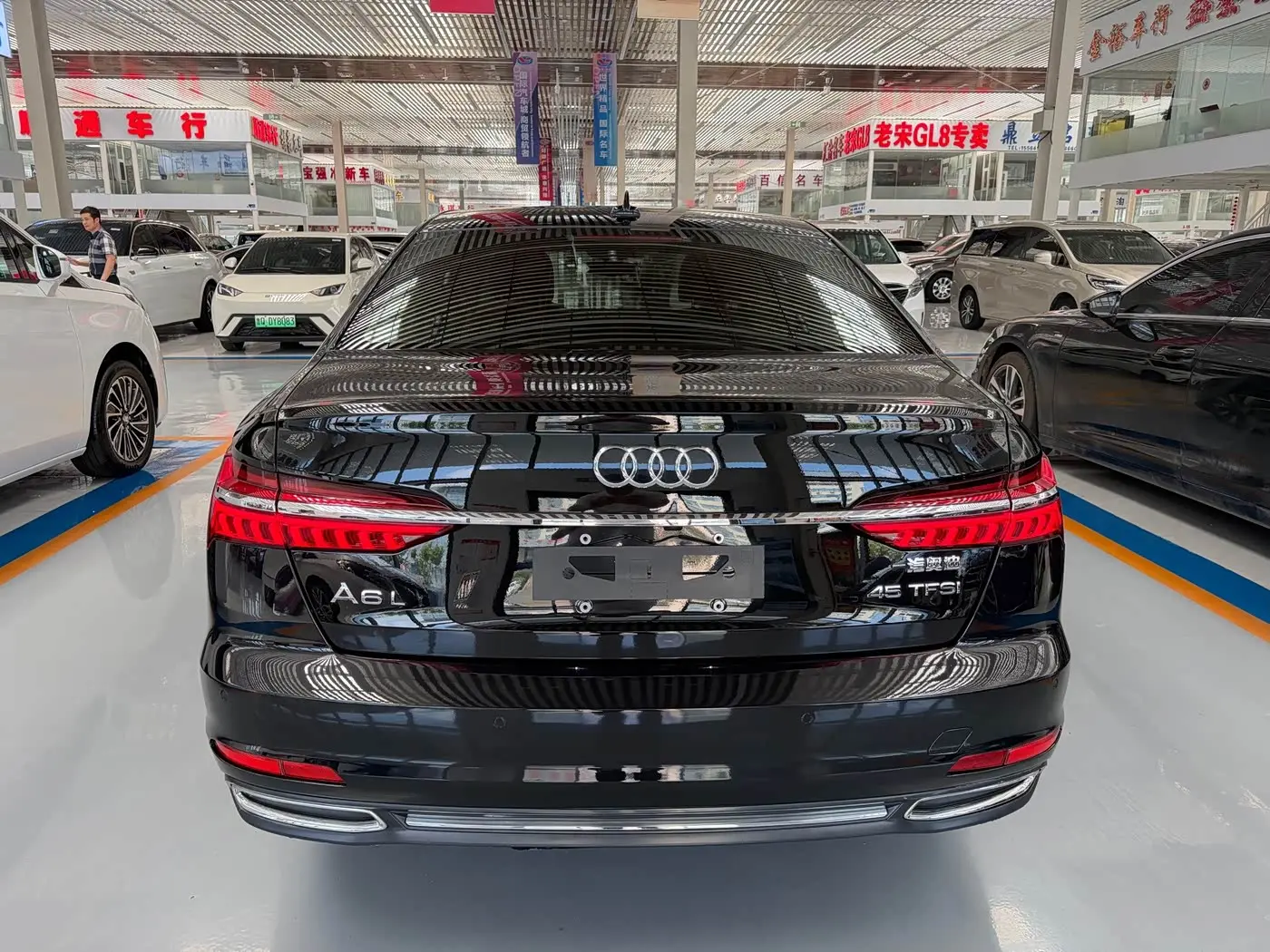 Audi A6L 2020 — Фото 7/20
