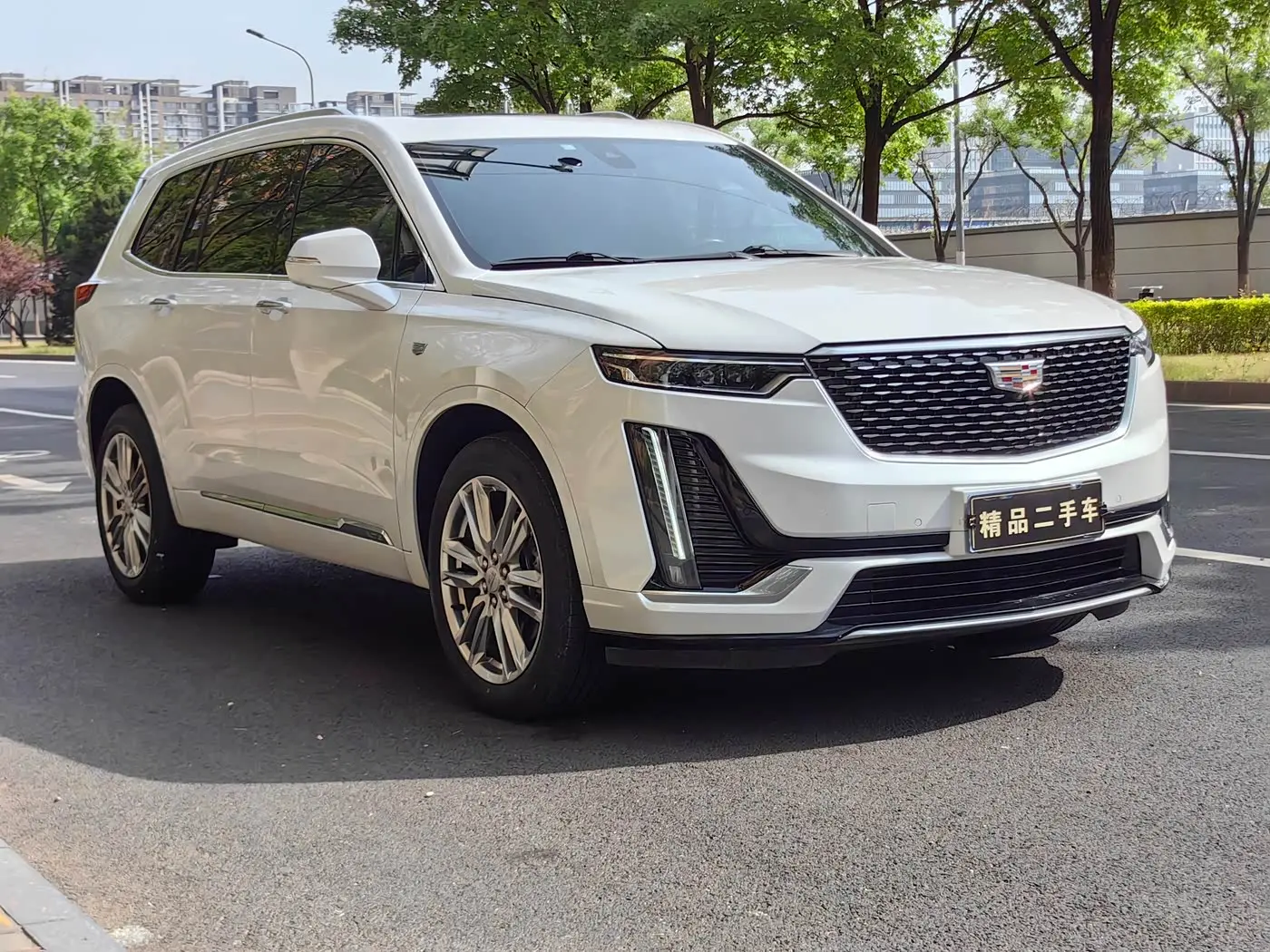 Cadillac XT6 2022 — Фото 2/20