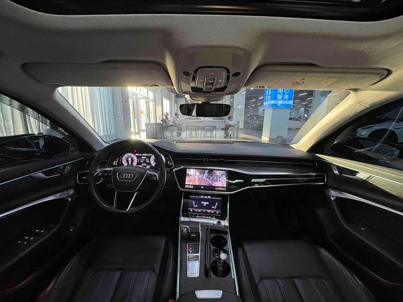 Audi A6L 2020 — Photo 12/16