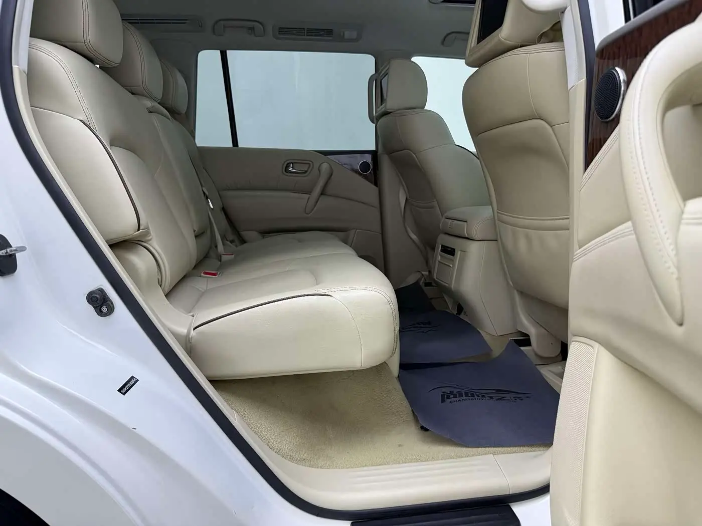 Nissan Patrol 2018 — Фото 15/20